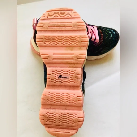 Sketchers. Sport lights. Girls sneakers. Size 1 ( little girl) - Picture 3 of 6